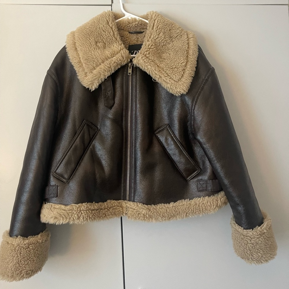 ZARA BROWN AVIATOR SHEARLING LEATHER JACKET SIZE SMALL No tag never worn